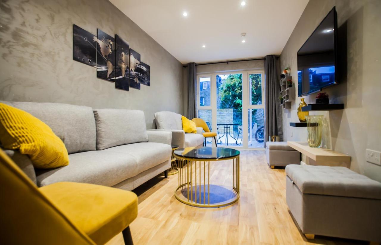 Luxury Fulham 3 Bedroom Garden House ロンドン エクステリア 写真