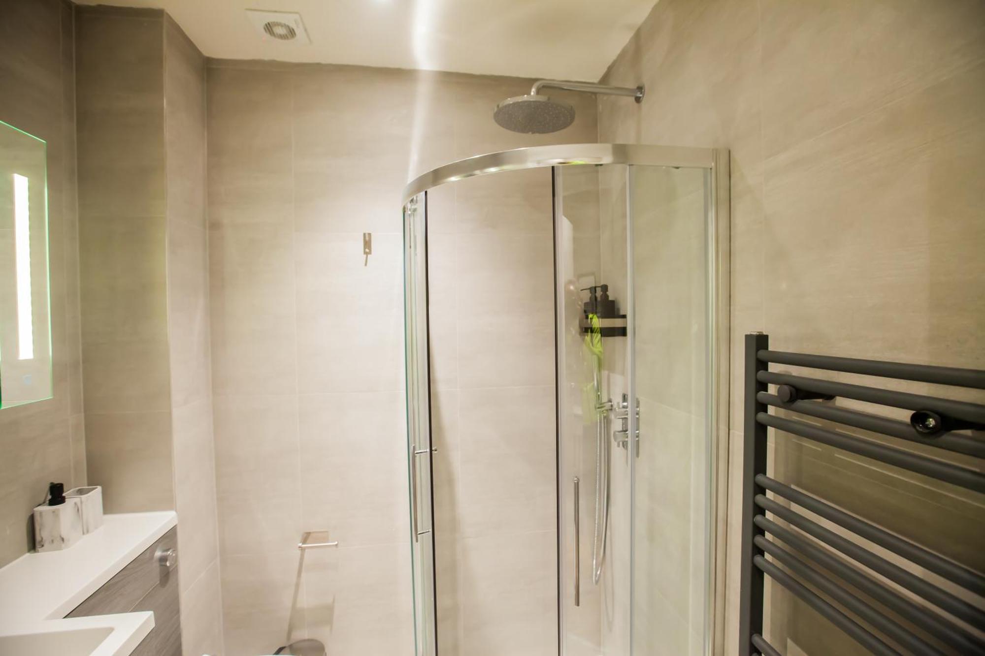 Luxury Fulham 3 Bedroom Garden House ロンドン エクステリア 写真